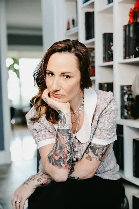 Jennifer L Armentrout